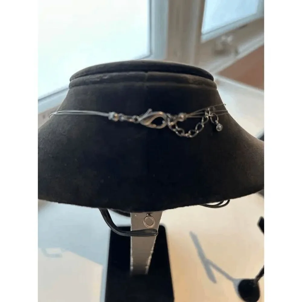 Elegant Wire Work Necklace